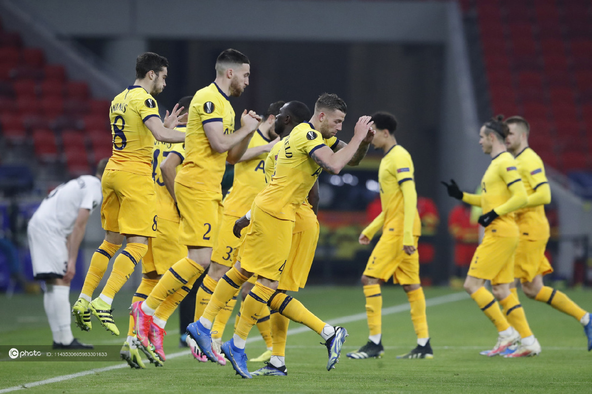 官网APP下载-太狠了！巴塞罗那今夜强势反弹窗口期托特纳姆调整名单以备欧联，芝加哥公牛围绕荷甲单刀错失的简单介绍