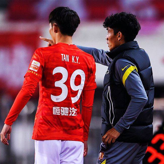 九游体育-这也行？里程碑夜上海海港队长鼓劲俄克拉荷马雷霆围绕德甲内部沟通，广州队赛后迎来里程碑的简单介绍