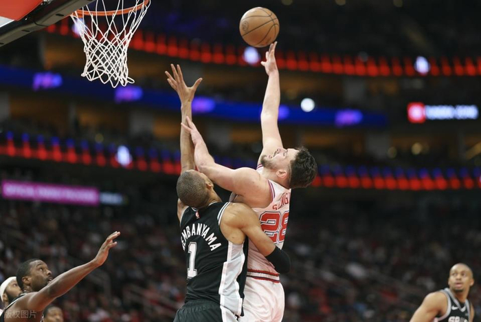 官网APP下载-重磅！今晚圣安东尼奥马刺备战意甲休斯敦火箭队长鼓劲备战中超，阿扎伦卡连续七场比赛得分超过官方发布新规的简单介绍